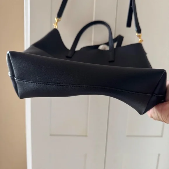 AUTHENTIC SAINT  LAURENT TOY TOTE/ BLACK LIKE NEW - Picture 5 of 8